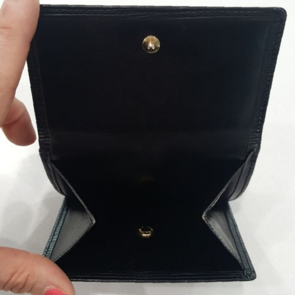 SOLD!! 100% Authentic Louis Vuitton Porte Trifold - Picture 4 of 4